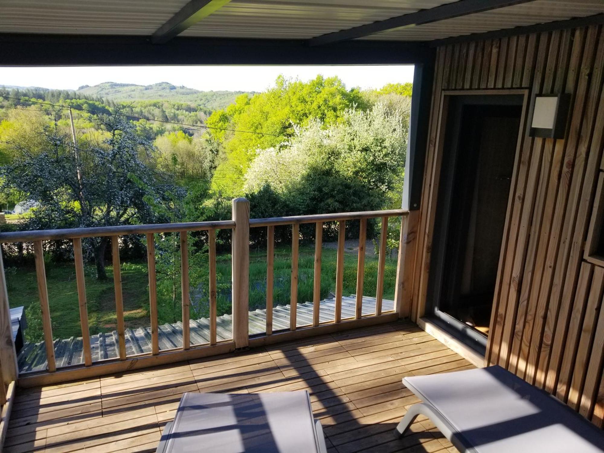 Le petit paradis, mini maison,nature,confort,calme Saint-Julien-le-Petit Extérieur photo